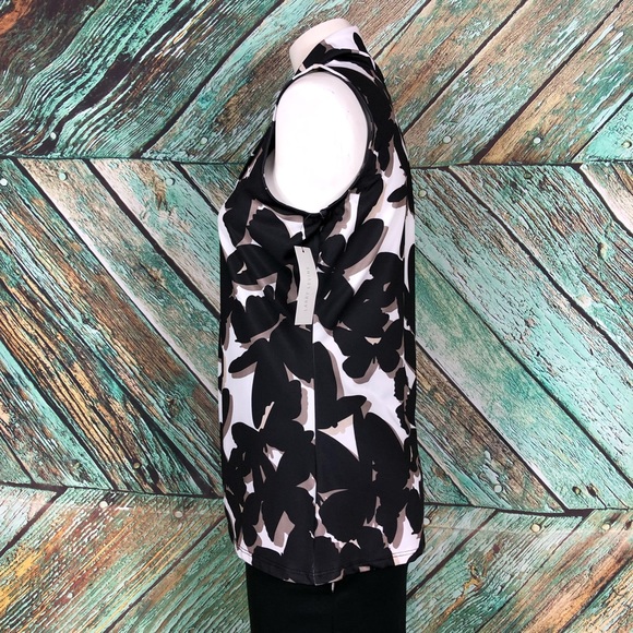 D3 - Larry Levine Drape Front Tie Butterfly Top - S - Picture 3 of 7
